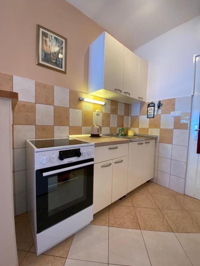 Apartments Bala Иван-Долац Экстерьер фото