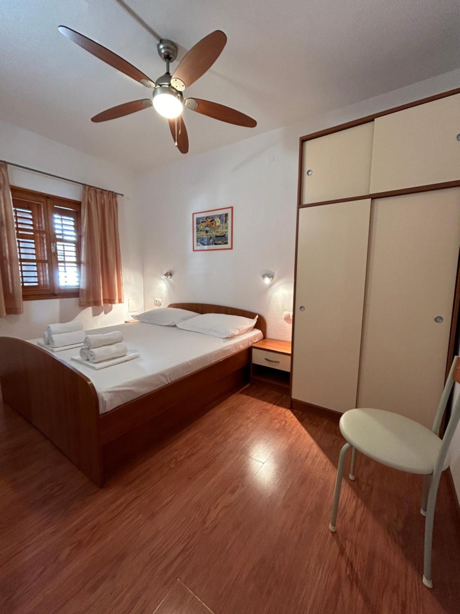 Apartments Bala Иван-Долац Экстерьер фото
